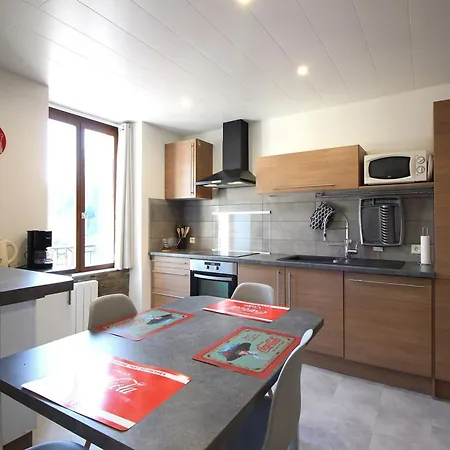T2 Avec Wifi, Proche Thermes A - Fr-1-608-272 La Bourboule